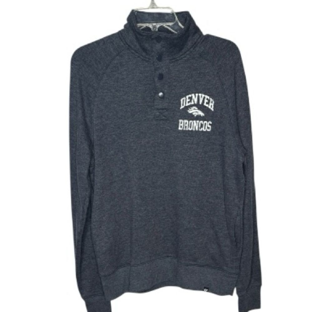 47 Denver Broco Men’s Grey Pullover Sweatshirt. Size Medium.